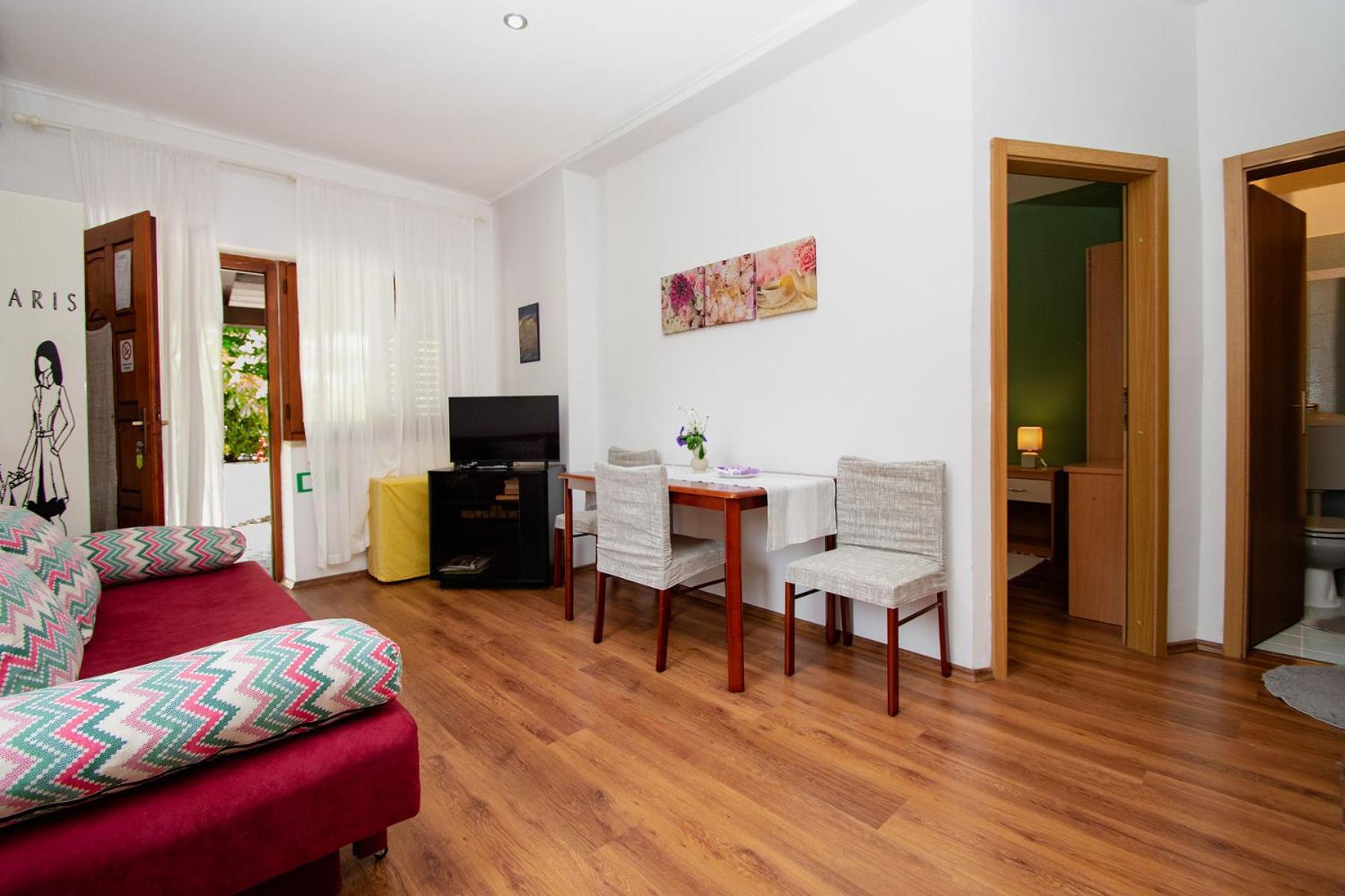 Apartment Iva Pula Bagian luar foto